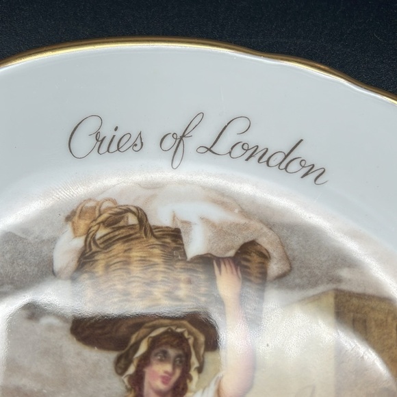 Rare Set of Two Vintage Decorative Plates, “Cries of London” Series 8" Numbered - Picture 3 of 15
